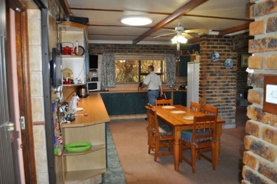 9 Bedroom Property for Sale in Vaaldam SH Free State